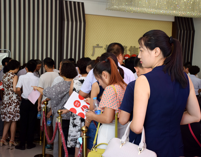 喜報！捷報！一經(jīng)推出即成隴南商業(yè)傳奇！