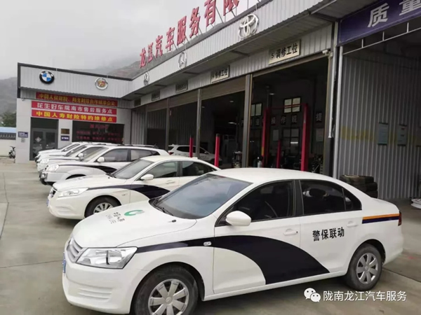 金錘鈑金，銀槍噴漆！龍江汽修值得信賴！